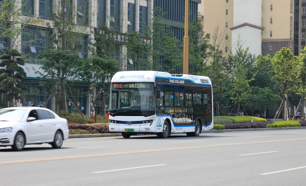 “绿色氢都”重点项目建设正酣，郫都区加快推进氢能产业建圈强链